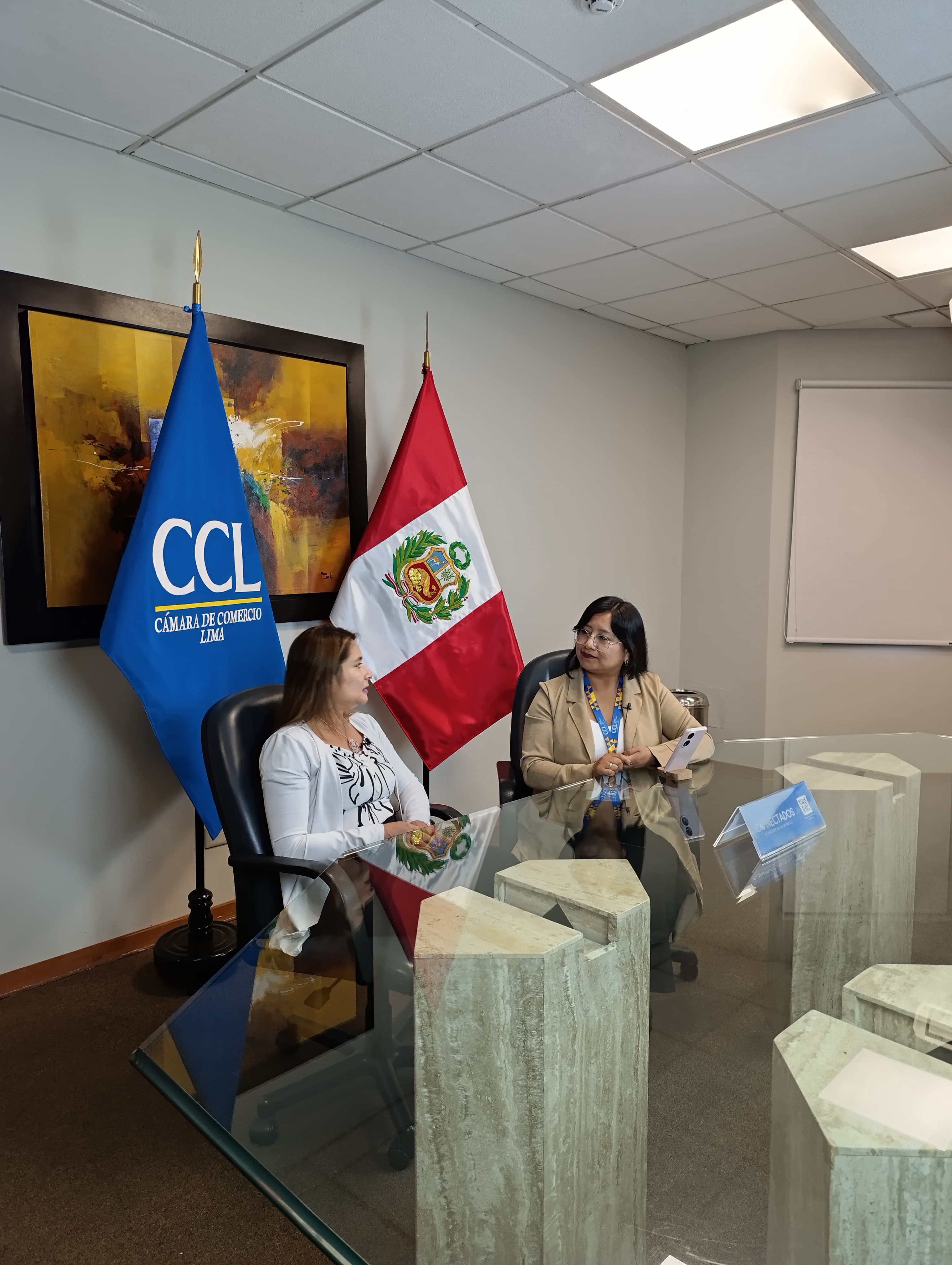 Entrevista en la CCL